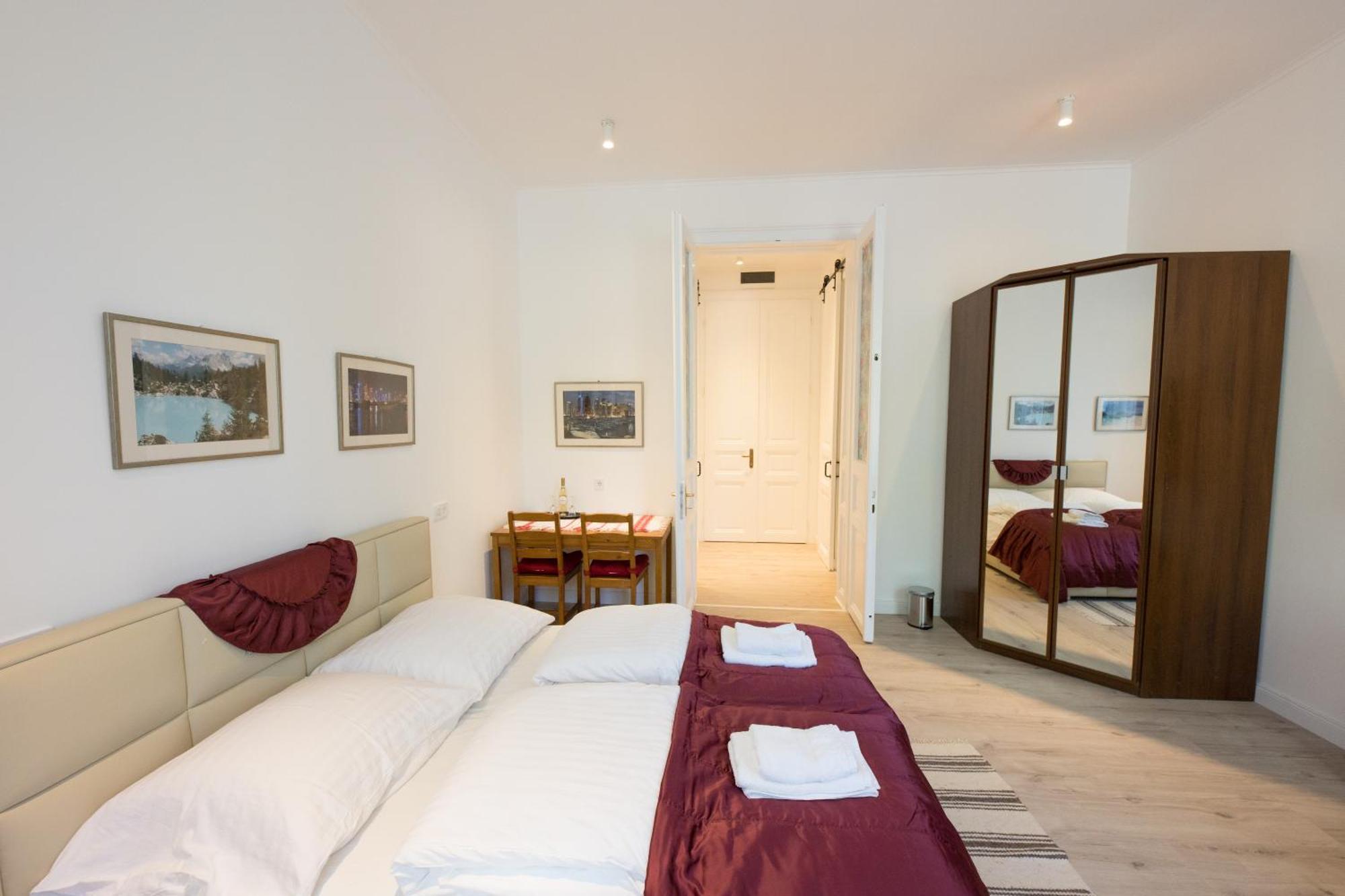 Wagner Villa 902 With Free Private Parking Boedapest Buitenkant foto